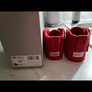 UGG neumel boots